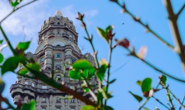 Discover Montevideo, Uruguay with Local Insights