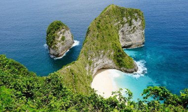 Exploring Bali: Top Adventures and Tranquil Escapes