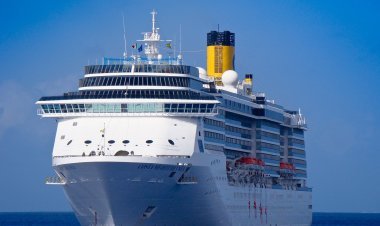 Packing for a Cruise: Essential Tips