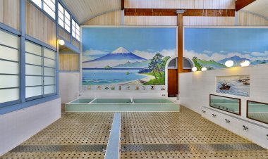 Visiting a Korean Bathhouse for the First Time