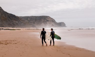 Discover the Algarve: a coastal paradise in Portugal