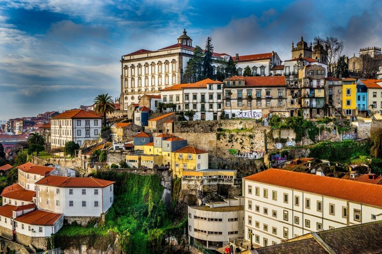 Explore the Charm of Porto: Europe's Trending Travel Gem