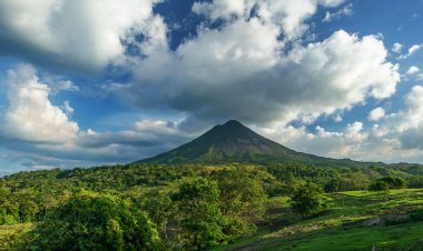 The Ultimate Guide to Visiting Costa Rica on Points and Miles
